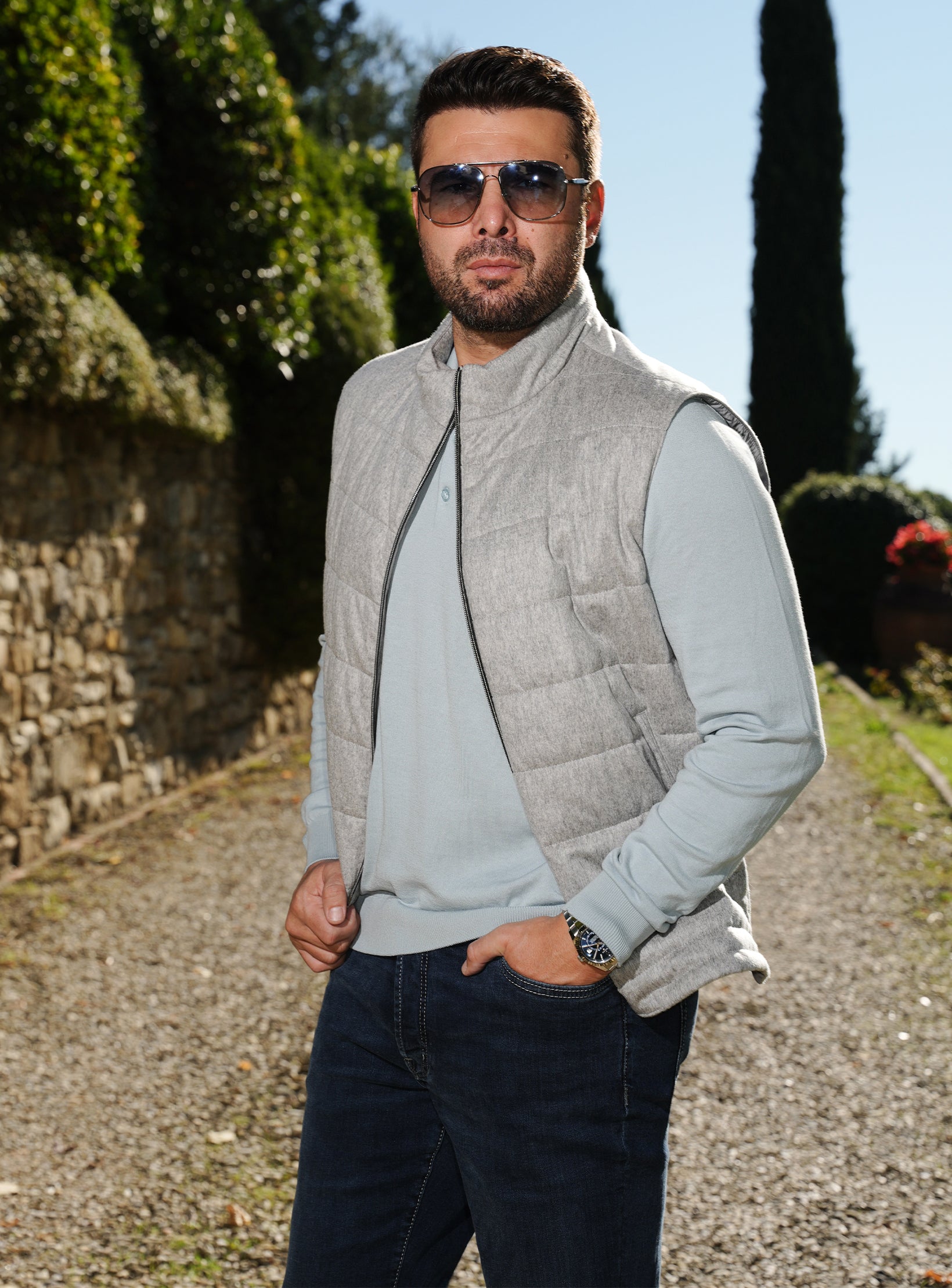 Pure Cashmere Body Warmer – Smart Casual Versatility