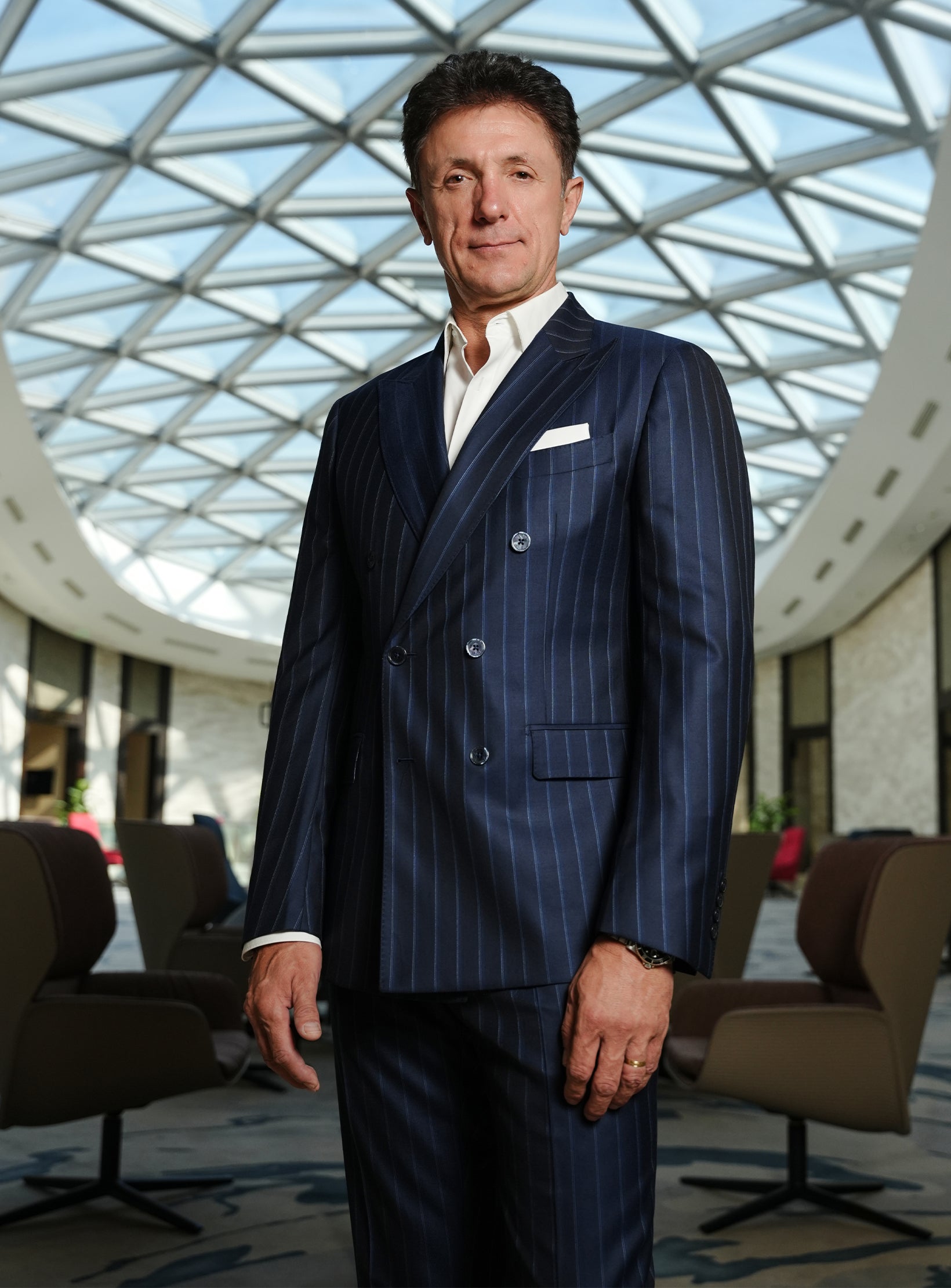 Costum Executive Elegance