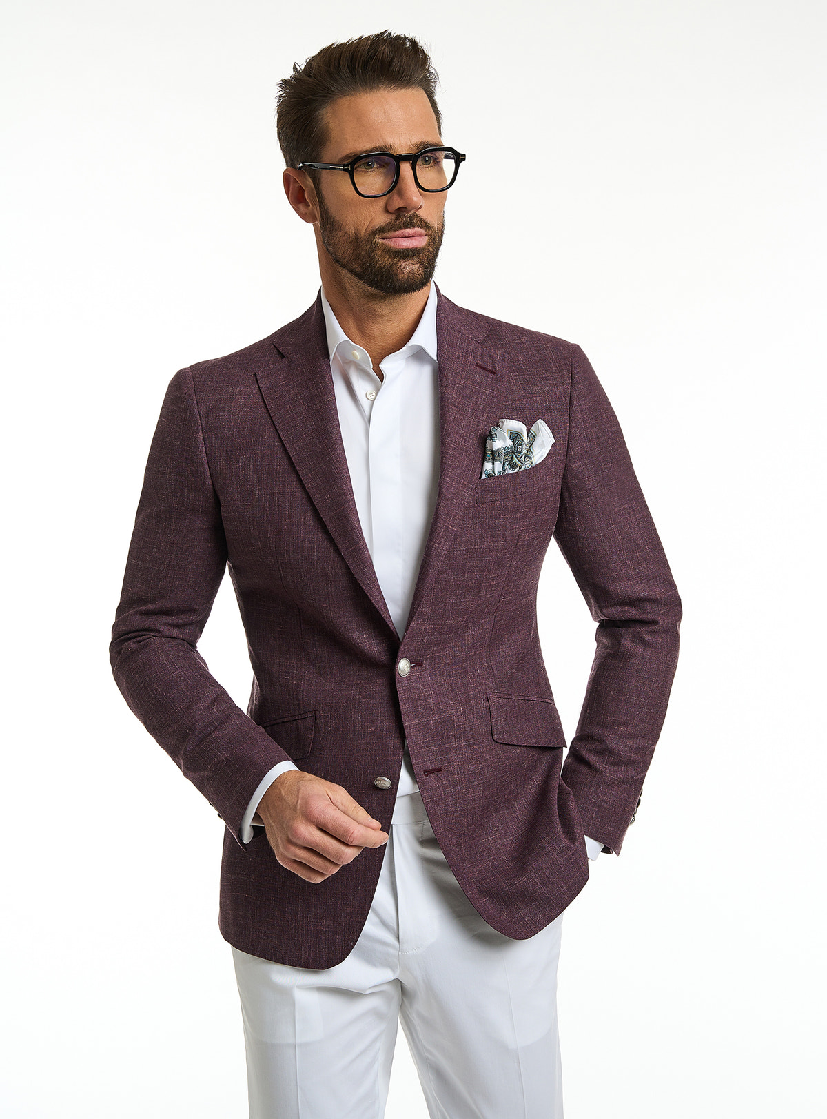 Sacou Genova Sophisticato Consiglieri în nuanță de prună, cu cămașă albă și pantaloni albi