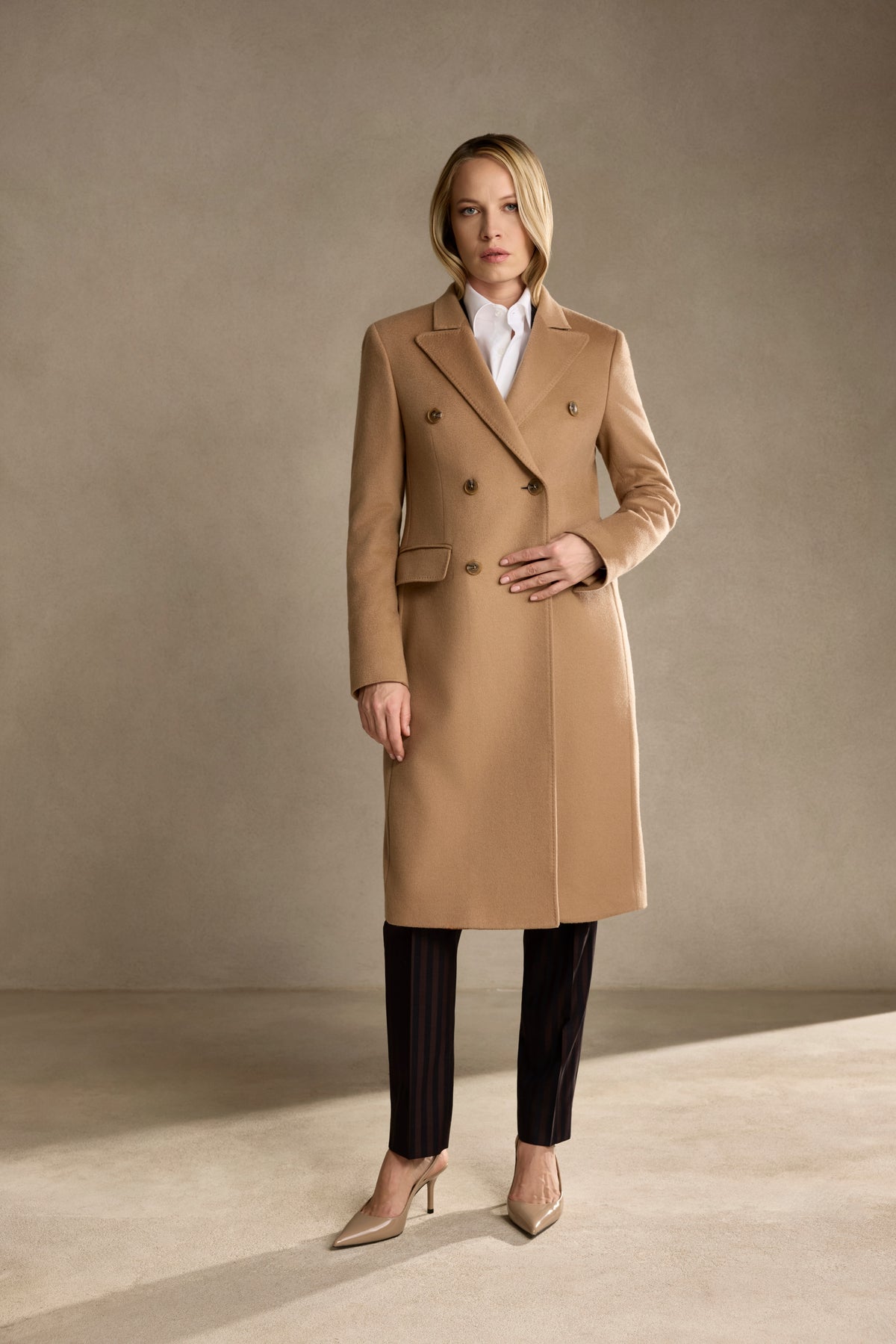 THE AUDREY COAT