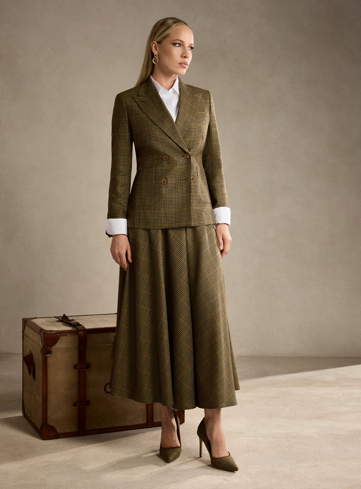 THE SOPHIE SUIT