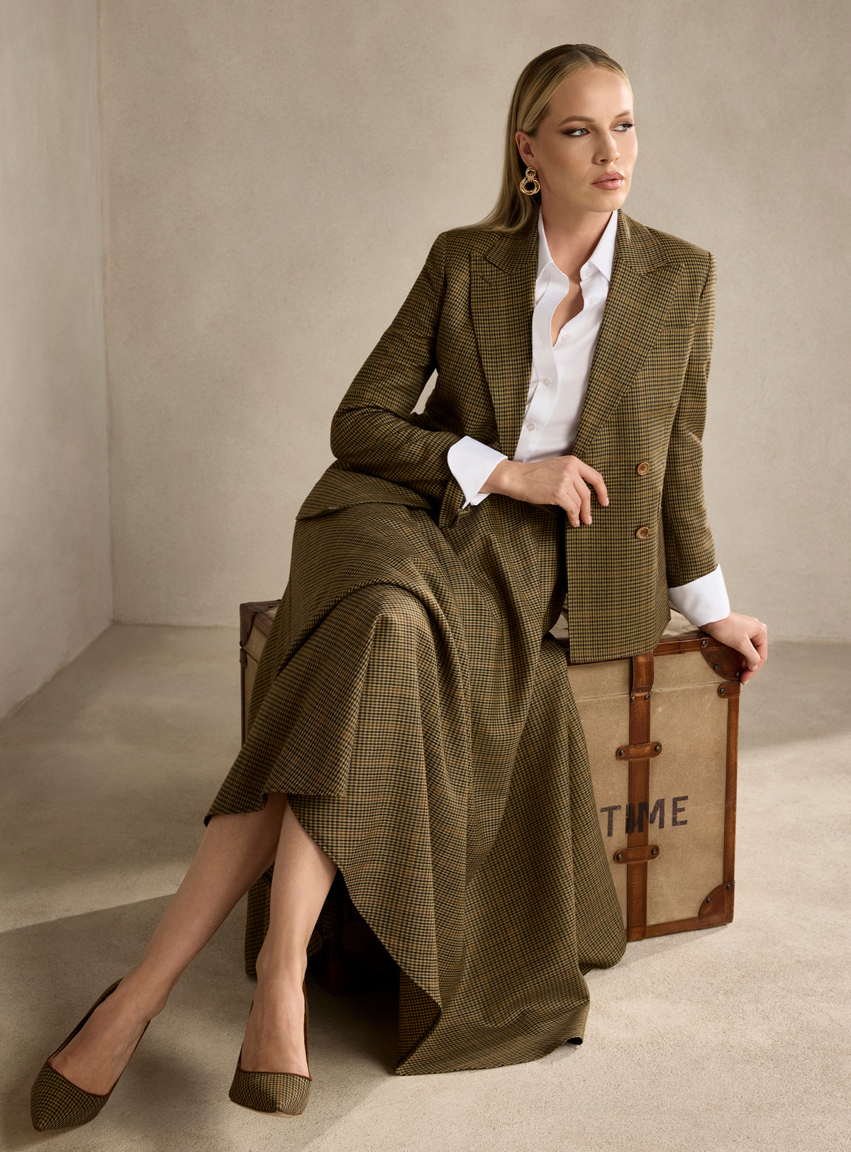THE SOPHIE SUIT