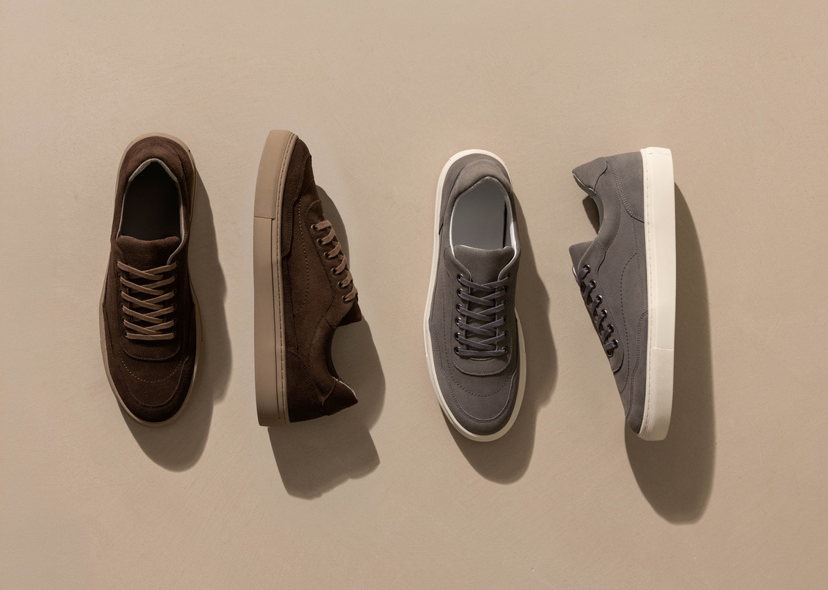 Sneakers Consiglieri în maro și gri, prezentați din lateral și de sus