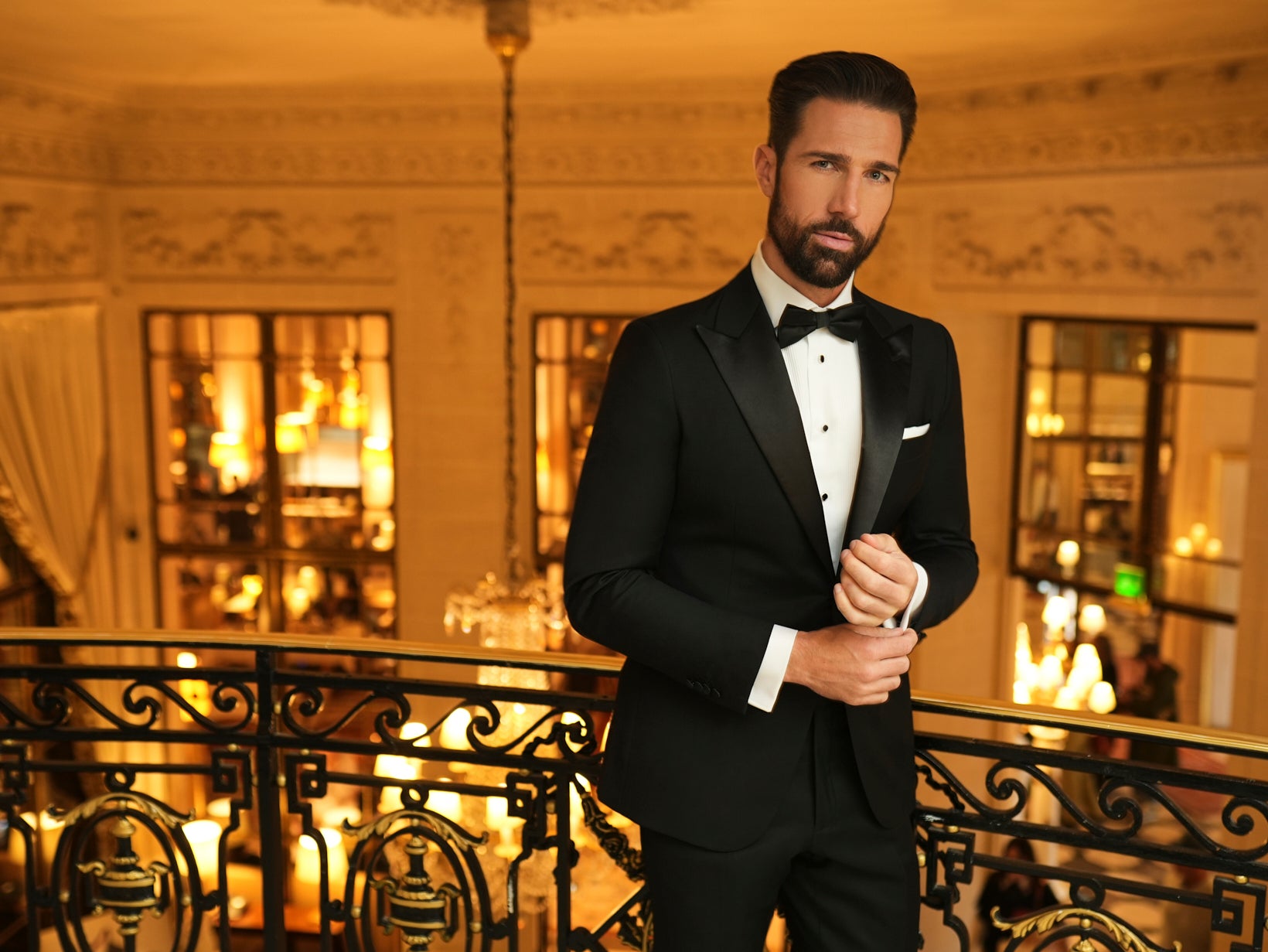 Premium Black Tie Consiglieri