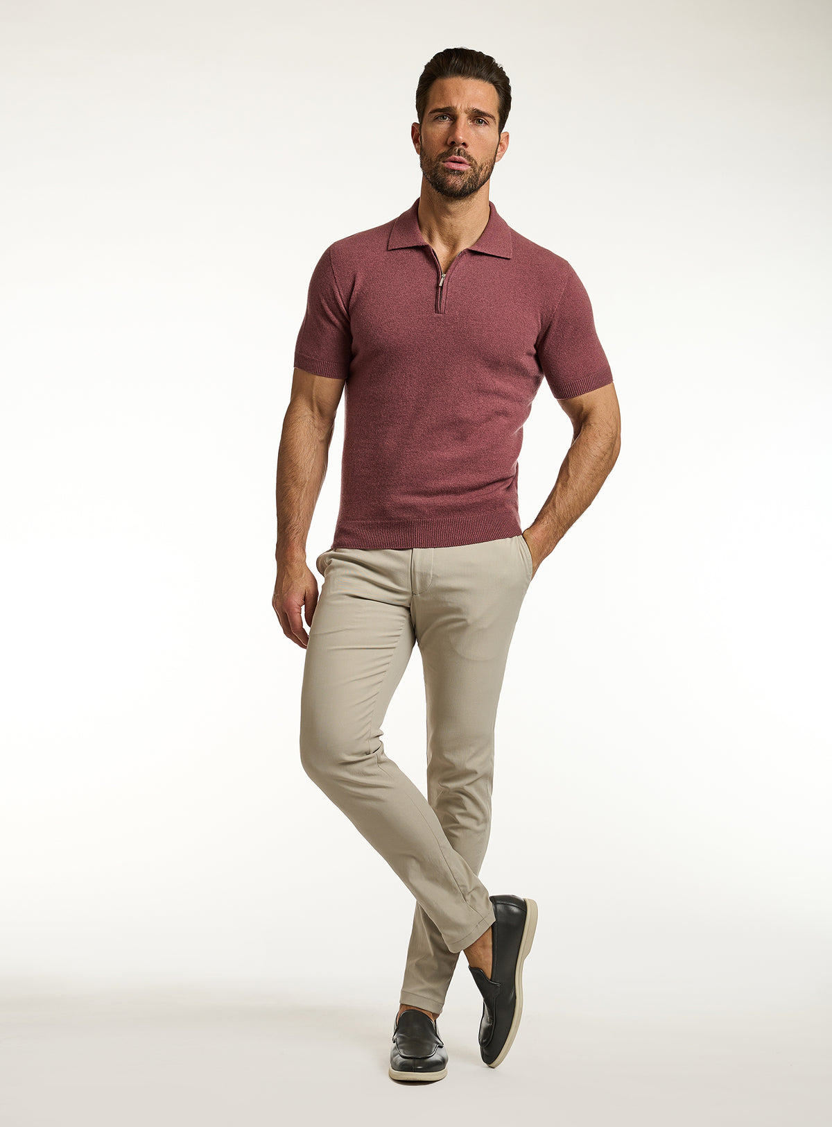 Polo Consiglieri bordo cu fermoar scurt și pantaloni bej