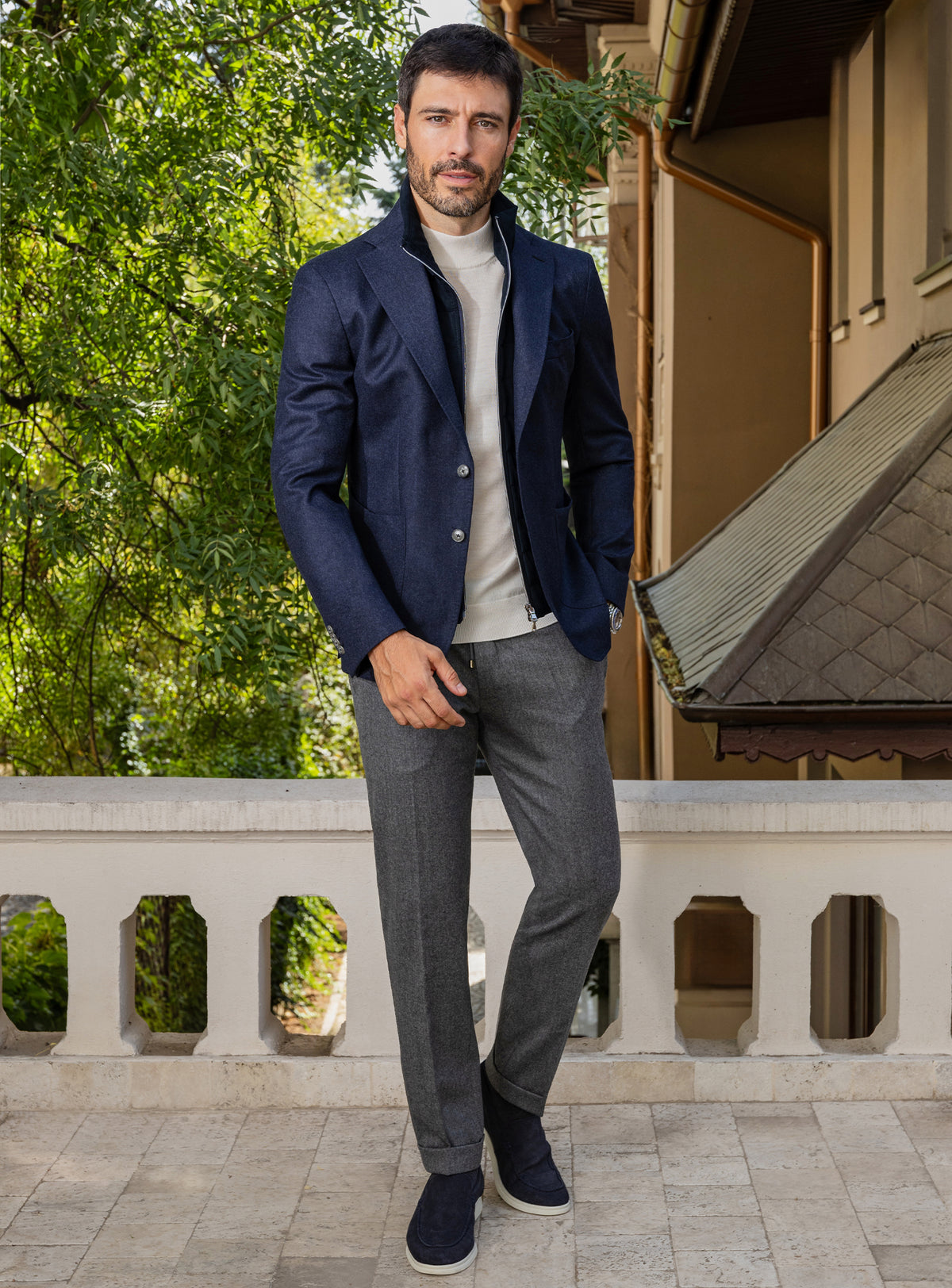 Sacou Consiglieri bleumarin cu interior cu fermoar și pantaloni gri