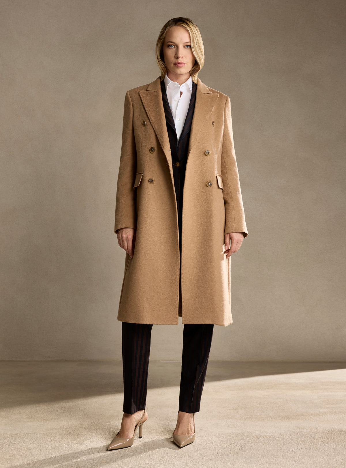 THE AUDREY COAT